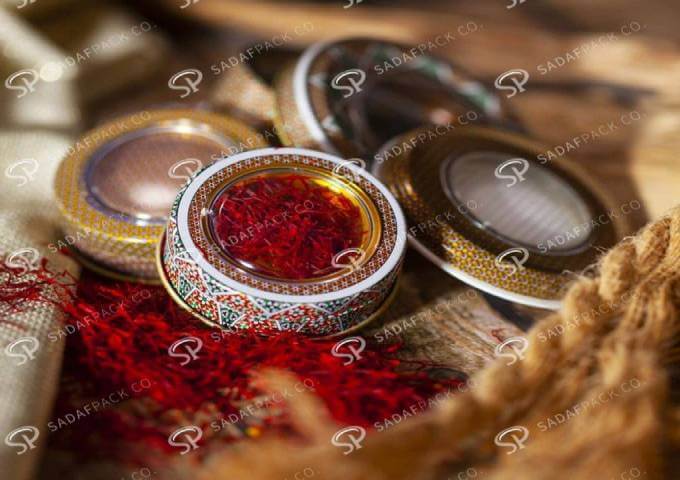 decor small round scaled 680x1020 1
