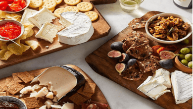 پنیر و باقی مواد غذایی